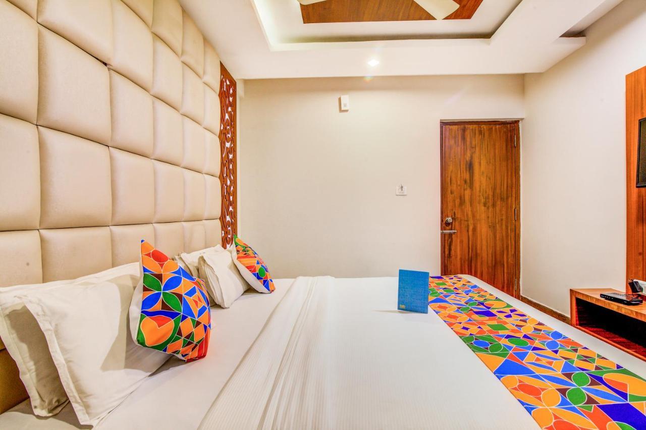 Fabhotel Empark Бангалор Екстериор снимка