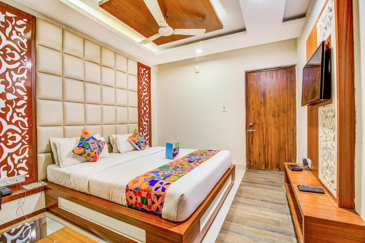Fabhotel Empark Бангалор Екстериор снимка
