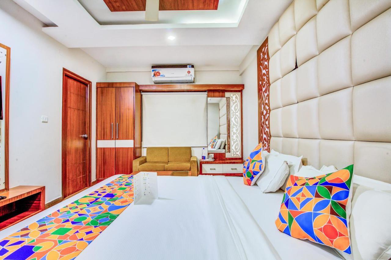 Fabhotel Empark Бангалор Екстериор снимка